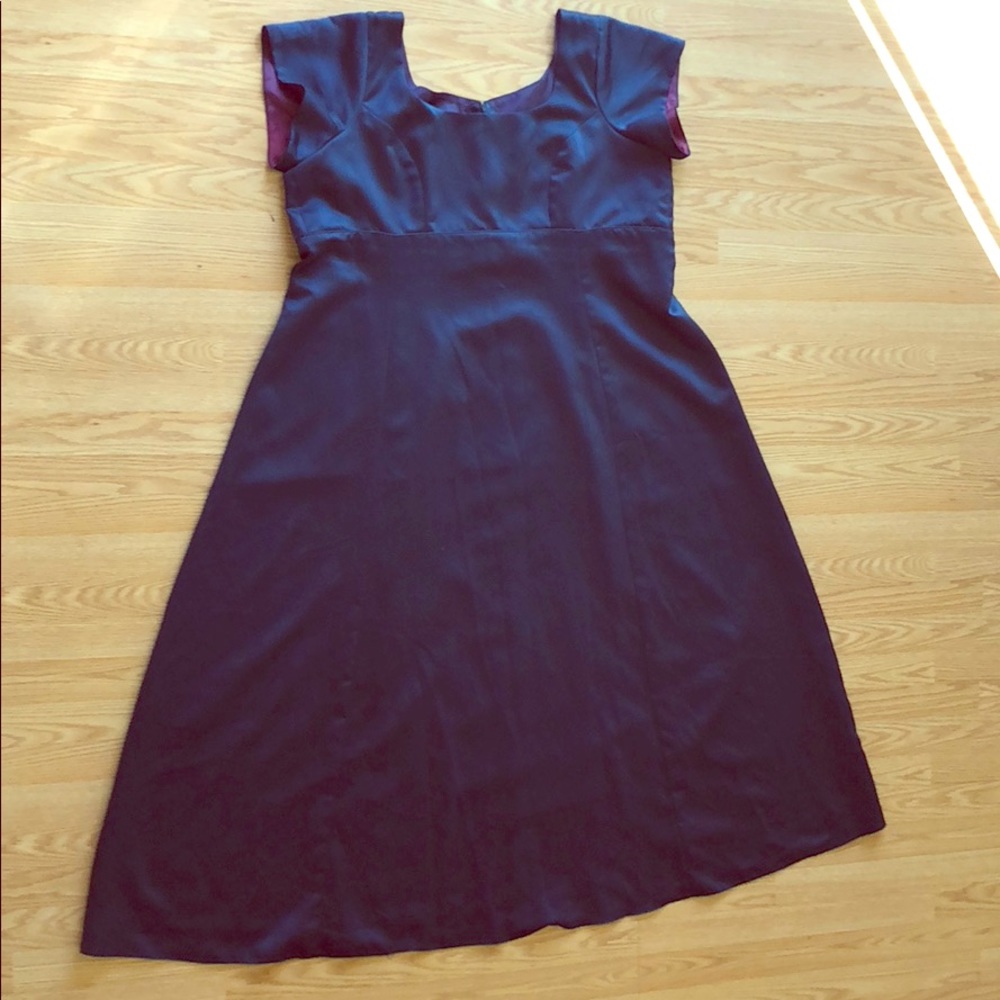 A beautiful deep navy blue dress